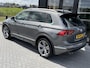 Volkswagen Tiguan 1.5 TSI ACT Highline Bns R Digi dash | Verw. stoelen | Adap. cruise | Nwe beurt & APK