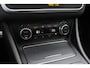 Mercedes-Benz GLA 250 4Matic WhiteArt / Panoramadak / Camera / Leder&Alcantara / Apple CarPlay / 19'' / Navigatie / Stoelverwarming / DAB / Dodehoek / Cruise Control