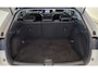 Volkswagen Taigo 1.0 TSI R-Line Business Camera Leer/alcantara Mooi!