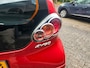 Toyota Aygo 1.0-12V Aspiration Red | 1E EIGENAAR | 3/6 of 12 MND GARANTIE | AIRCO | ELEC PAKKET | NW APK |