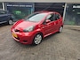 Toyota Aygo 1.0-12V Aspiration Red | 1E EIGENAAR | 3/6 of 12 MND GARANTIE | AIRCO | ELEC PAKKET | NW APK |
