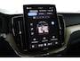 Volvo XC60 T6 AWD Ultra Dark | Luchtvering | Trekhaak | Head-Up | Panoramadak | 360 Camera |