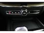 Volvo XC60 T6 AWD Ultra Dark | Luchtvering | Trekhaak | Head-Up | Panoramadak | 360 Camera |