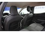 Renault Clio 1.6 E-Tech Hybrid 140 Intens +Led+Navigatie+Half-Leder+stoel-verw+Camera+cruise+Parkeer-Hulp+16"Lm = Nardo grey !!