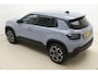 Jeep Avenger 1.2 e-Hybrid Summit | VAN €40.250,- VOOR €35.950,-! | Navigatie | Voorruitverwarming | 18'' lichtmetalen velgen | JBL | Elektrische kofferklep | Adaptieve cruise control