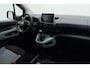 Citroën Berlingo XL 1.2 PureTech Live 7p. UNIEK! 7 Zitplaatsen | Navigatie | Climate control | Dubbele zijschuifdeur | Dakrails | Parkeersensoren | Veel ruimte