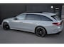 Mercedes-Benz E-klasse Estate 300 e Exclusive Line*AMG Pakket*PANO*Trekhaak*Dubbel scherm*35Dkm