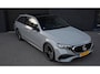 Mercedes-Benz E-klasse Estate 300 e Exclusive Line*AMG Pakket*PANO*Trekhaak*Dubbel scherm*35Dkm