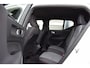 Volvo XC40 1.5 T2 Business Pro | OrigNL NAP Trekhaak | Pilot Assist