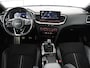 Kia Ceed 1.5 T-GDi GT-Line | Panoramadak | Trekhaak | Stuur/stoel verwarming | Camera | Park assist | Adaptive cruise | Carplay | Dodehoek detectie | Virtual |