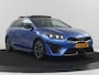 Kia Ceed 1.5 T-GDi GT-Line | Panoramadak | Trekhaak | Stuur/stoel verwarming | Camera | Park assist | Adaptive cruise | Carplay | Dodehoek detectie | Virtual |