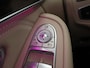 Mercedes-Benz GLC 200 Premium | Multibeam | Beige leer | Achteruitrijcamera | Sfeerverlichting | Treeplanken |