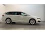 Skoda Octavia Combi 1.0 e-TSI DSG Business Edition Navigatie Trekhaak Parkeersensoren Virtual Cockpit