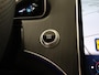 Mercedes-Benz EQE 300 Business Solution AMG 90 kWh | Panoramadak | Luchtvering | Memory | Multispaaks lichtmetalen velgen |