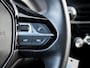 Peugeot 2008 1.2 PureTech 100 Allure PDC + CAM. | CRUISE.C | 17''LM | DAB | NAVI | APPLE-CARPLAY | CLIMA