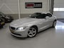 BMW Z4 Roadster sDrive23i 6-cilinder Navigatie Leer Airco Boekjes aanwezig 17 inch Sportvelgen Stoelverwarming Windscherm Nette staat