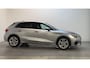 Audi A3 Sportback 30 TFSI Advanced Edition Parkeersensoren Navigatie App-Connect DAB+