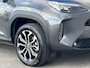 Toyota Yaris Cross 1.5 Hybrid 115 Dynamic / Dealer onderhouden / 10 jaar garantie mogelijk / Comfort Pack / Navigatie via abbo of Apple Carplay Android / Stuur-, stoel- en voorruitverwarming / Climate Control / 17" LM wielen /