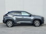 Toyota Yaris Cross 1.5 Hybrid 115 Dynamic / Dealer onderhouden / 10 jaar garantie mogelijk / Comfort Pack / Navigatie via abbo of Apple Carplay Android / Stuur-, stoel- en voorruitverwarming / Climate Control / 17" LM wielen /