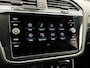 Volkswagen Tiguan 1.4 TSI eHybrid 245pk DSG R-Line Business | SoH 96% | Trekhaak | Navigatie