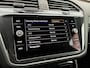Volkswagen Tiguan 1.4 TSI eHybrid 245pk DSG R-Line Business | SoH 96% | Trekhaak | Navigatie
