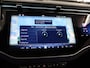 Mercedes-Benz E-klasse 300e Sport Edition | Panoramaschuifdak | Premium Plus | Rijassistentiepakket Plus | Night | Head-up display | Burmester