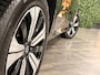 Volvo XC60 T8 AWD Recharge Plus Dark | Harman Kardon | 455pk | All Season banden | Adaptieve Cruise Control | Stoelverwarming voor+achter | Stuurwielverwarming | Parkeercamera | Full LED Meesturende koplampen | Pilot Assist | BLIS Dode Hoek Detectie | Standkachel met Volvo On Call App | Elektrische voorstoelen geheugen | Lederen bekleding | Zitting verlenging voorstoelen | Schuifdak | Google Infotainment | 19 Inch | Keyless Drive | Parkeersensoren voor+achter | Privacy Glass | DAB Radio | Apple Carplay/Android Auto | Draadloos telefoon opladen | Volvo On Call met mobiele App functie | Onyx Black Metallic |