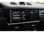 Porsche Cayenne 3.0 E-Hybrid / Trekhaak / Panoramadak / 360Camera / Head-up / Luchtvering / 21'' / Matrix LED / Leder / Sportchrono / Bose / Stoelventilatie / Stoelverwarming 4x / 4zone / Dodehoek / DAB / ACC