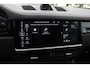 Porsche Cayenne 3.0 E-Hybrid / Trekhaak / Panoramadak / 360Camera / Head-up / Luchtvering / 21'' / Matrix LED / Leder / Sportchrono / Bose / Stoelventilatie / Stoelverwarming 4x / 4zone / Dodehoek / DAB / ACC