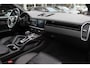 Porsche Cayenne 3.0 E-Hybrid / Trekhaak / Panoramadak / 360Camera / Head-up / Luchtvering / 21'' / Matrix LED / Leder / Sportchrono / Bose / Stoelventilatie / Stoelverwarming 4x / 4zone / Dodehoek / DAB / ACC