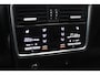 Porsche Cayenne 3.0 E-Hybrid / Trekhaak / Panoramadak / 360Camera / Head-up / Luchtvering / 21'' / Matrix LED / Leder / Sportchrono / Bose / Stoelventilatie / Stoelverwarming 4x / 4zone / Dodehoek / DAB / ACC