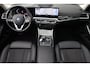BMW 3-Serie Touring 320e / PANODAK / KEYLESS / CAMERA / CARPLAY / ELEK TREKHAAK / STOELVERW