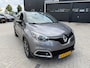 Renault Captur 1.2 TCe Dynamique / Automaat / Trekhaak / Camera / PDC A / 17" Inch LMV