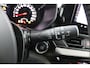 Suzuki Swift 1.2 Select Smart Hybrid | €2200,-| Nieuwe Auto | Stoelverwarming | Lederen Stuurwiel | Navigatie | Keyless Entry | Adaptieve Cruise Control |