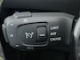 Peugeot e-2008 GT 54 kWh 156pk | Accu 95% | Navigatie | 360 camera | Alcantara bekleding | Elektrisch verstelbare bestuurdersstoel | Panoramisch schuifdak | Cruise control adaptief | Stoelverwarming | Apple Carplay en Android auto draadloos