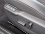 Peugeot e-2008 GT 54 kWh 156pk | Accu 95% | Navigatie | 360 camera | Alcantara bekleding | Elektrisch verstelbare bestuurdersstoel | Panoramisch schuifdak | Cruise control adaptief | Stoelverwarming | Apple Carplay en Android auto draadloos