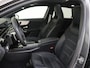Mercedes-Benz A-klasse 250 e Business Solution AMG / Memory-Stoelen / Panaroma-dak / Headup-Display / 360Graden-Camera / Night-Pakket /