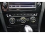 Volkswagen Golf 2.0 TSI R 4Motion / Panoramadak / Camera / Leder / Sterrenhemel / Remus uitlaat / 19'' / Navigatie / DAB / Stoelverwarming / ACC