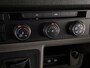 Volkswagen Crafter 35 2.0 TDI L3H3 Highline EURO VI 140 pk Automaat | Verlengde garantie | Navigatie | Trekhaak | Parkeersensoren | Achteruitrijcamera | Geveerde bestuurdersstoel |