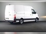 Volkswagen Crafter 35 2.0 TDI L3H3 Highline EURO VI 140 pk Automaat | Verlengde garantie | Navigatie | Trekhaak | Parkeersensoren | Achteruitrijcamera | Geveerde bestuurdersstoel |