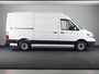 Volkswagen Crafter 35 2.0 TDI L3H3 Highline EURO VI 140 pk Automaat | Verlengde garantie | Navigatie | Trekhaak | Parkeersensoren | Achteruitrijcamera | Geveerde bestuurdersstoel |