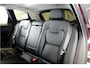 Volvo XC60 2.0 T6 AWD 335kW/399pk Aut8 Recharge Ultra Bright Executive LUCHTVERING + BOWERS&WILKINS + MATRIX LED + PANORAMADAK + BLIS + HEAD-UP + PILOT ASSIST + STOELVERWARMING/-VENTILATIE/-MASSAGE + ADAPT.CRUISE + 360 CAMERA + STUURVERWARMING + 21" LM-VELGEN!