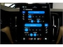 Volvo XC60 2.0 T6 AWD 335kW/399pk Aut8 Recharge Ultra Bright Executive LUCHTVERING + BOWERS&WILKINS + MATRIX LED + PANORAMADAK + BLIS + HEAD-UP + PILOT ASSIST + STOELVERWARMING/-VENTILATIE/-MASSAGE + ADAPT.CRUISE + 360 CAMERA + STUURVERWARMING + 21" LM-VELGEN!