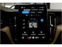 Volvo XC60 2.0 T6 AWD 335kW/399pk Aut8 Recharge Ultra Bright Executive LUCHTVERING + BOWERS&WILKINS + MATRIX LED + PANORAMADAK + BLIS + HEAD-UP + PILOT ASSIST + STOELVERWARMING/-VENTILATIE/-MASSAGE + ADAPT.CRUISE + 360 CAMERA + STUURVERWARMING + 21" LM-VELGEN!