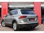 Volkswagen Tiguan 1.5 TSI 130pk Comfortline | Origineel NL | ACC | Navigatie | Trekhaak | 1.600kg trekgewicht |