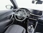 Peugeot 2008 SUV Style 100pk | Navigatie via Apple Carplay en Android auto | Automatische Airco | Parkeersensoren achter | Cruise control