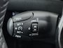 Peugeot 2008 SUV Style 100pk | Navigatie via Apple Carplay en Android auto | Automatische Airco | Parkeersensoren achter | Cruise control