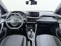 Peugeot 2008 SUV Style 100pk | Navigatie via Apple Carplay en Android auto | Automatische Airco | Parkeersensoren achter | Cruise control