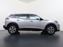 Peugeot 2008 SUV Style 100pk | Navigatie via Apple Carplay en Android auto | Automatische Airco | Parkeersensoren achter | Cruise control