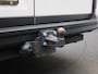 Volkswagen Crafter 2.0 TDI L3H3 Highline 140PK | Automaat | Trekhaak | Navigatie | Cruise Control | Multifunctioneel Stuurwiel | Apple/Android Carplay | DAB+ | Parkeersensoren Voor + Achter | Achteruitrijcamera |